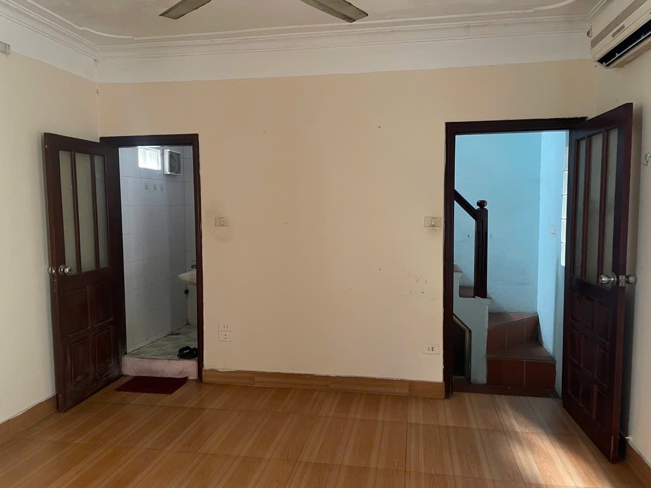 Cho thuê nhà ngõ phố Trường Chinh, làm VP c.ty, ở gia đình 25m2 x  4,5 tầng - giá 15 triệu - Ảnh 4